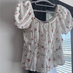 White Cherry Print crop Top